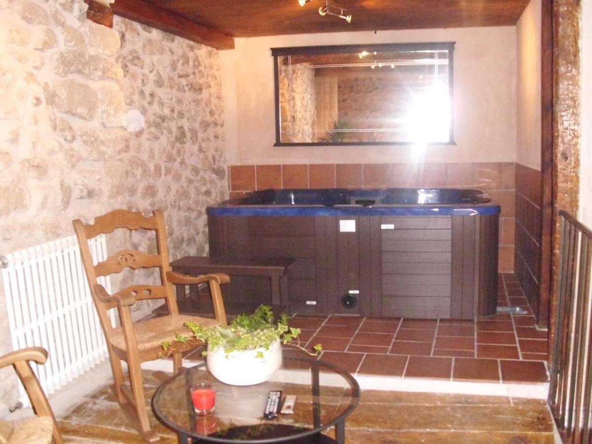 Casa Rural Con Jacuzzi Taberna Del Tio Pedro Cabanas de Polendos Exteriér fotografie